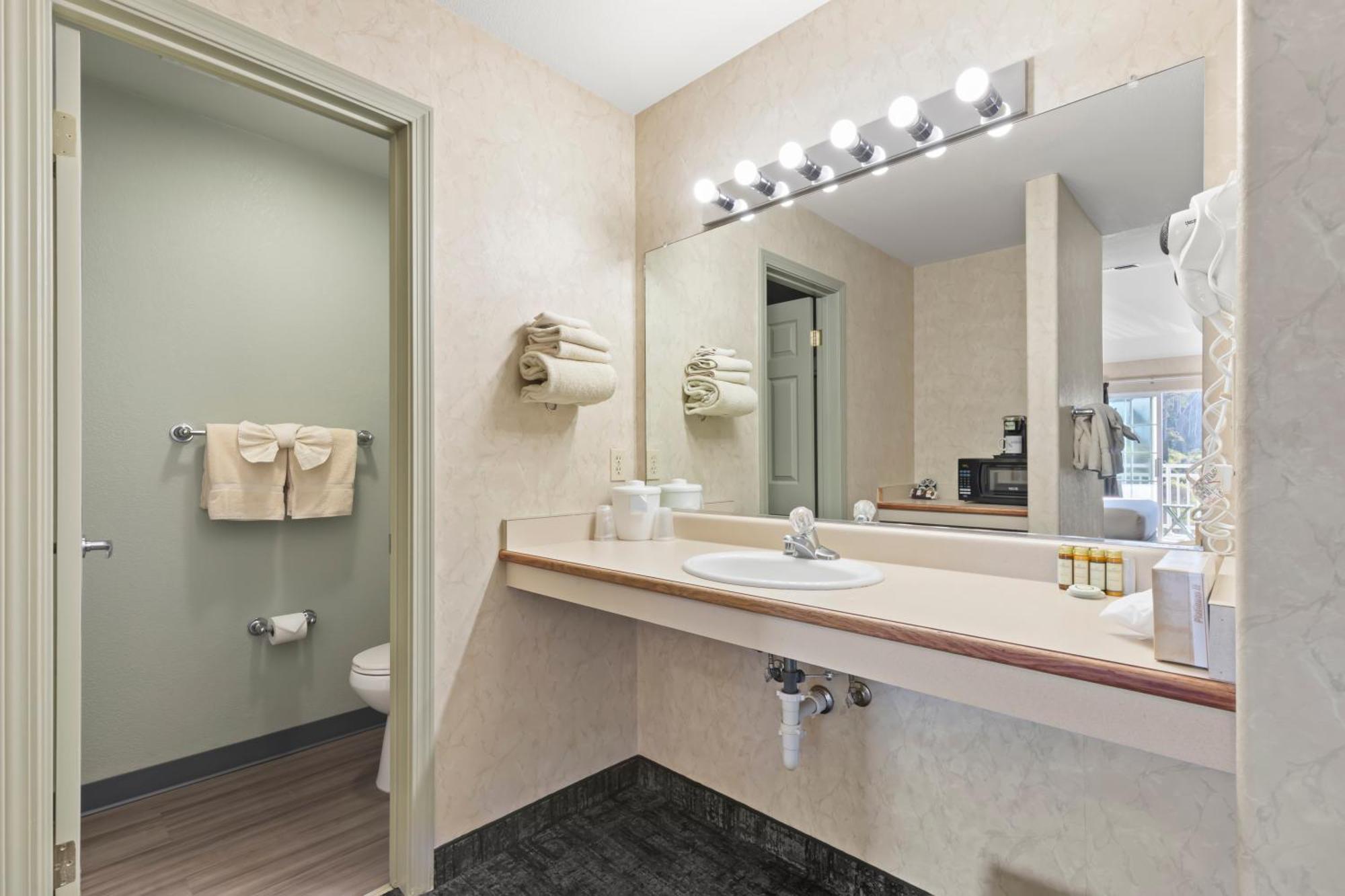 Beach House Inn Fort Bragg Bilik gambar